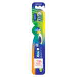 ORAL B TOOTH BRUSH MED